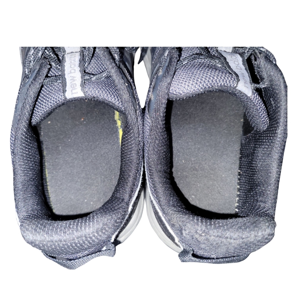 New Balance Men's Size 11 T410 Gray and Black Athletic Shoes - Picture 11 of 11